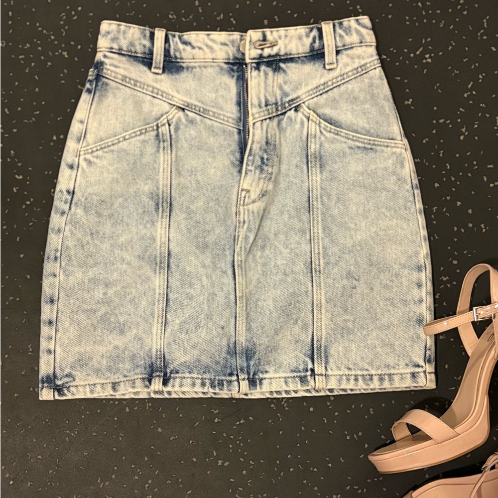 H&M Blue Denim Mini Skirt